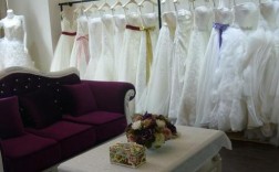 婚纱店摆设图 开婚纱店布置书桌简约风格