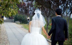  夏季婚礼披肩图片男生背影「夏季婚纱照图片」